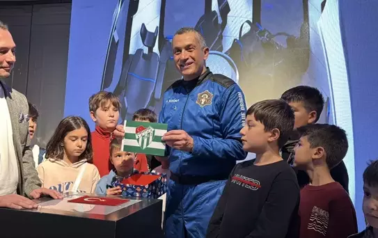 Astronot Gökhan Erdem Bursa'da Öğrencilerle Buluştu