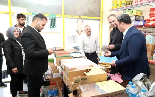 Başkan Kuş, Zimem Defterini Satın Alarak Geleneksel Yardım Geleneğini Sürdürüyor