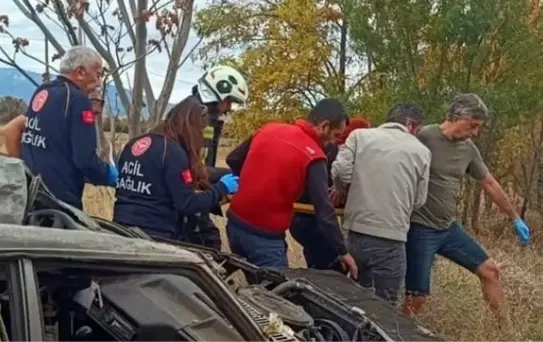 Denizli'de Kaza: Kadın Sürücü Yaralandı