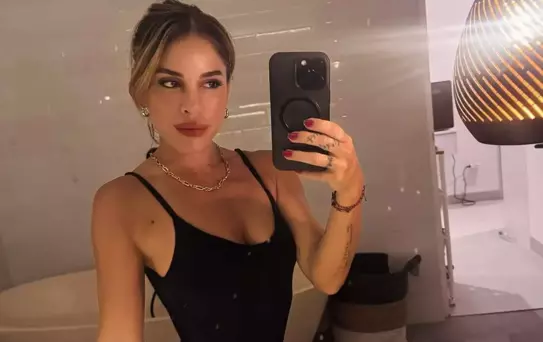 Kanserle mücadele eden Irmak Ünal saçlarını kazıttığı anları yayınladı