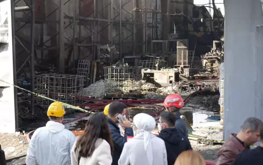 Dilovası'nda Yangın İncelemesi