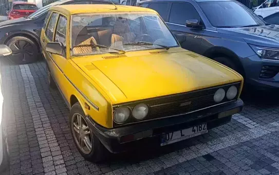 Hastane Bahçesinde Satılık 1984 Model Tofaş Kartal