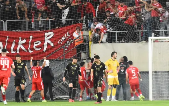 Balıkesirspor, Altay'ı 1-0 Yendi