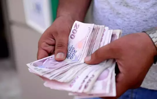 Merkez Bankası'nın tahmini sonrası asgari ücret hesapları değişti! İşte yeni zam oranı