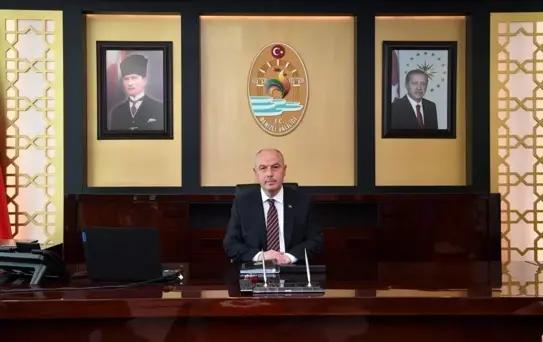 Denizli Valisi Coşkun, Atatürk'ü 87. Yıl Dönümünde Andı