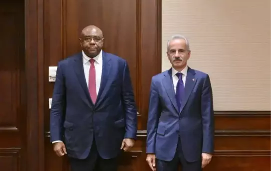 Uraloğlu, Kongo Ulaştırma Bakanı ile Görüştü
