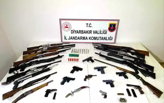 Diyarbakır'da 37 Operasyon: 43 Gözaltı