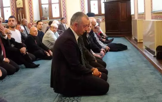 Kocaeli'de Atatürk İçin Mevlit Okundu