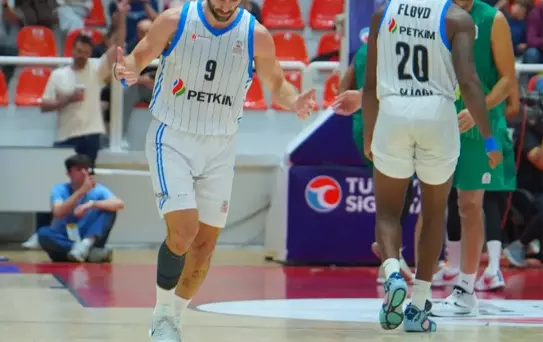 Petkimspor, Erokspor'a Yenildi