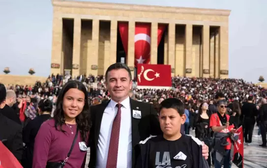 Sivrihisar Belediyesi'nden Anıtkabir Ziyareti