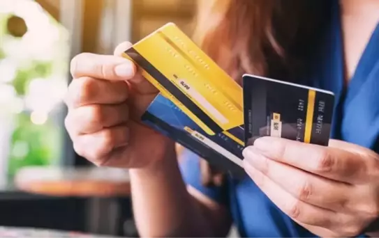 Kredi kartlarında yeni dönem! Artık bu saatlerde çekim işlemi yapılamayacak