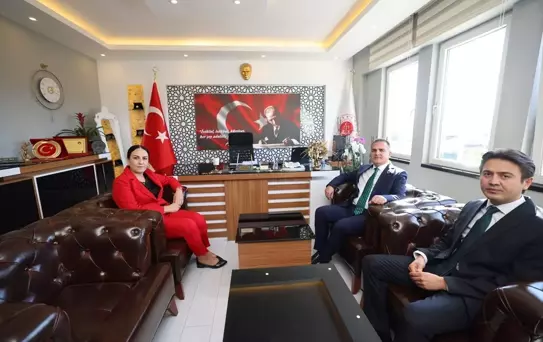 Vali Akbıyık'tan Başsavcı Konukcu'ya Ziyaret