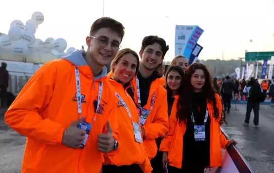 SUBÜ Öğrencileri 47. İstanbul Maratonu'nda Gönüllü