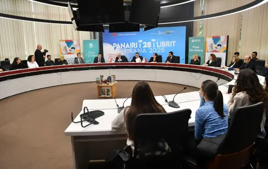 Tiran'da Türk Edebiyatı Söyleşisi