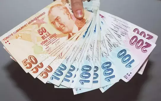 Asgari ücret vatandaşa soruldu! İşte mutabık kalınan rakam