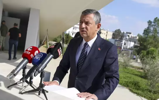 Özgür Özel KKTC'de Anma Ziyareti