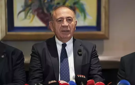 Gürsel Tekin: Üyelikler Askıya Alınacak
