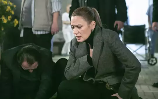 Arka Sokaklar'dan Duygusal Anlar: 'Sürgün' Şarkısıyla Şehitlerimize Selam