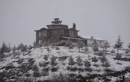 Tokat'ta Yüksek Kesimlere Kar Yağdı