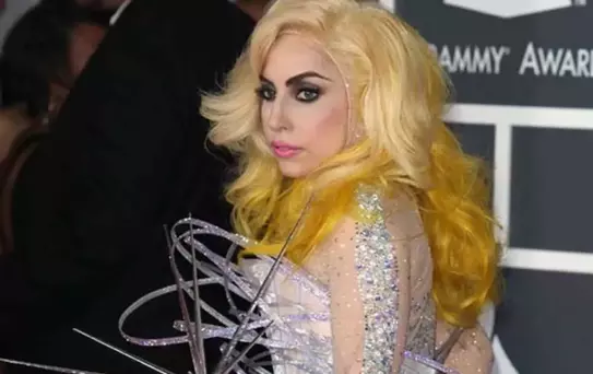 Lady Gaga gizlediği sağlık sorununu ilk kez açıkladı