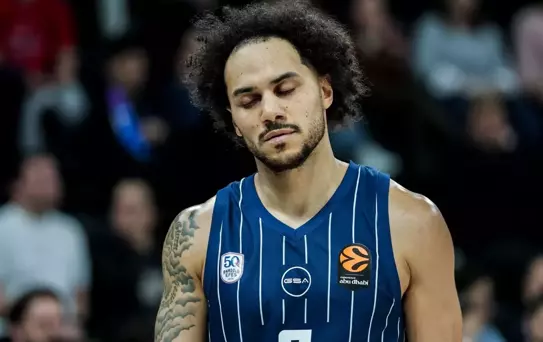Shane Larkin'in sakatlık durumu belli oldu! Aylarca forma giyemeyecek