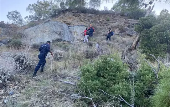 Kemer'de Mahsur Kalan Kişi Kurtarıldı