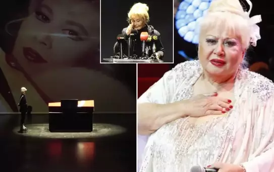 Muazzez Abacı'ya veda! Emel Sayın gözyaşlarına boğuldu