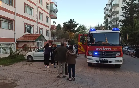 Kahramankazan'da Evde Yangın Çıktı