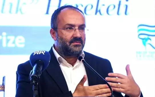 Rize'de 'Kayıp Coğrafyanın İzinde Doğu Türkistan' konulu konferans düzenlendi