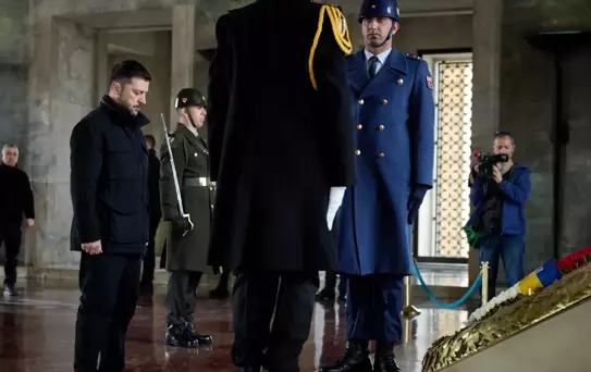 Zelenskiy Ankara'da! İlk durağı Anıtkabir oldu