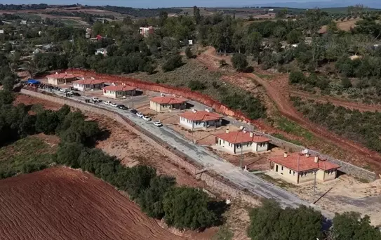 Düziçi’nde Deprem Konutları Sahiplerine Teslim Edildi