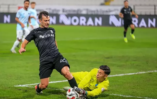 Manisa FK, Adana Demirspor'u 5-0 Yendi