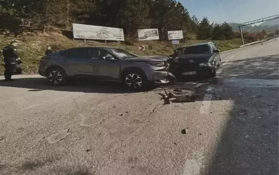 Kastamonu'da Trafik Kazası: 3 Yaralı