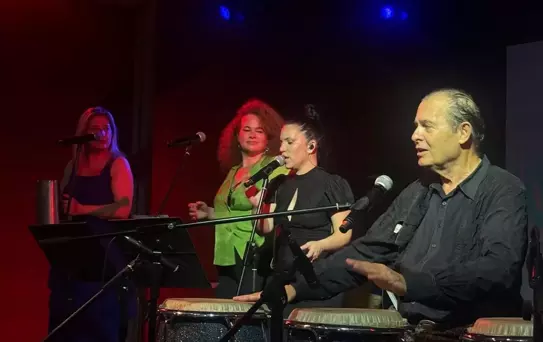 Sicimoğlu Bursa'da Latin Rüzgarı Estirdi