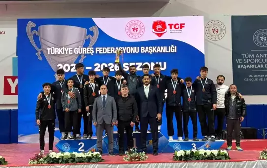 Çorum Belediyespor Güreş Takımı, Ankara'da Üçüncülük Elde Etti