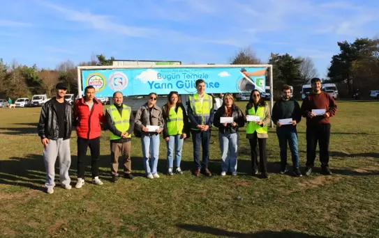 1,4 Ton Atık Toplandı