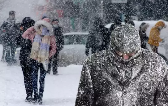 Şiddetli kar geliyor! İstanbul için tarih öne çekildi