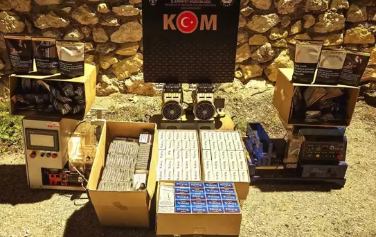 Bozüyük'te Kaçakçılık Operasyonu: 39 Bin Makaron Ele Geçirildi