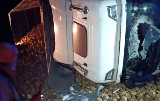 Yozgat'ta Tır Kazası: Sürücü Hayatını Kaybetti