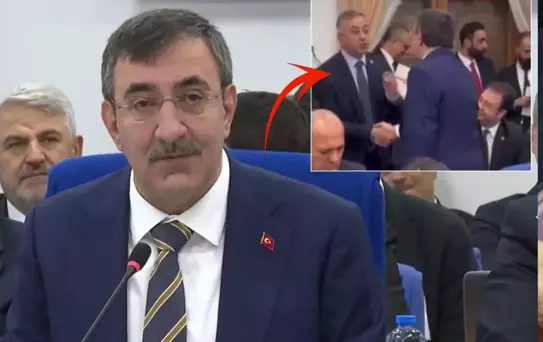 Komisyonda gerginlik! CHP'li vekilin ''Yer sofrası'' eleştirisi Cevdet Yılmaz'ı kızdırdı: Burası şov yeri değil