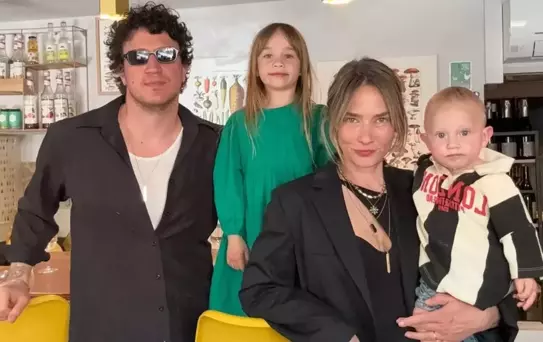 Ünlü çift, çocukları için Türkiye'yi terk etti! İşte tercih ettikleri ülke