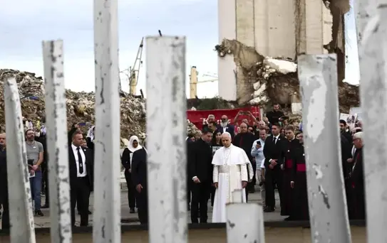 Papa, Lübnan'da Barış Çağrısı Yaptı