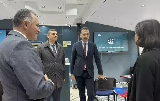 Yükselen Kadınlar Tırı Trabzon'da