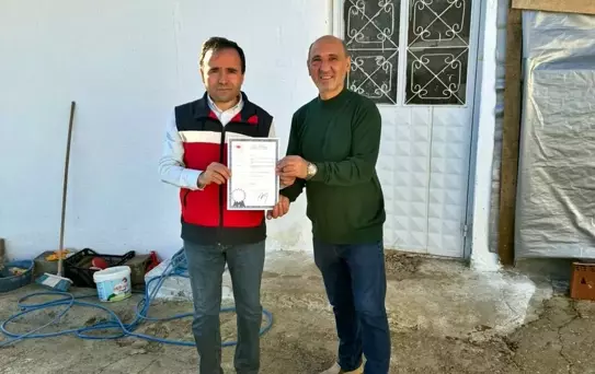 Simav'da Yumurtacı İşletmeye Onay Belgesi