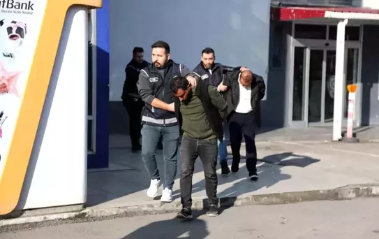 Adana'da Göçmen Kaçakçılığı Operasyonu