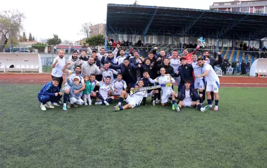 Söğütspor, Yalovaspor'u 2-1 Yenerek Rahatladı