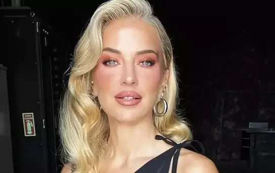 Ünlü sunucu Burcu Esmersoy'dan şaşırtıcı itiraf: 6 yıldır emekliyim