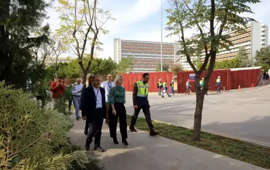 Rektör Özkan İnşaatları İnceledi