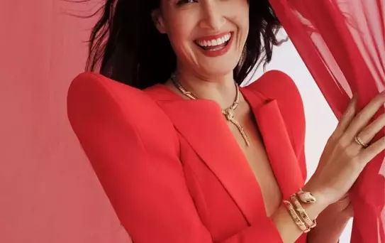 'Hey gidi günler': Gupse Özay'dan lise yıllarına nostaljik selam