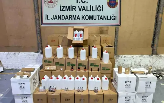 İzmir'de Kaçak Alkol Operasyonu